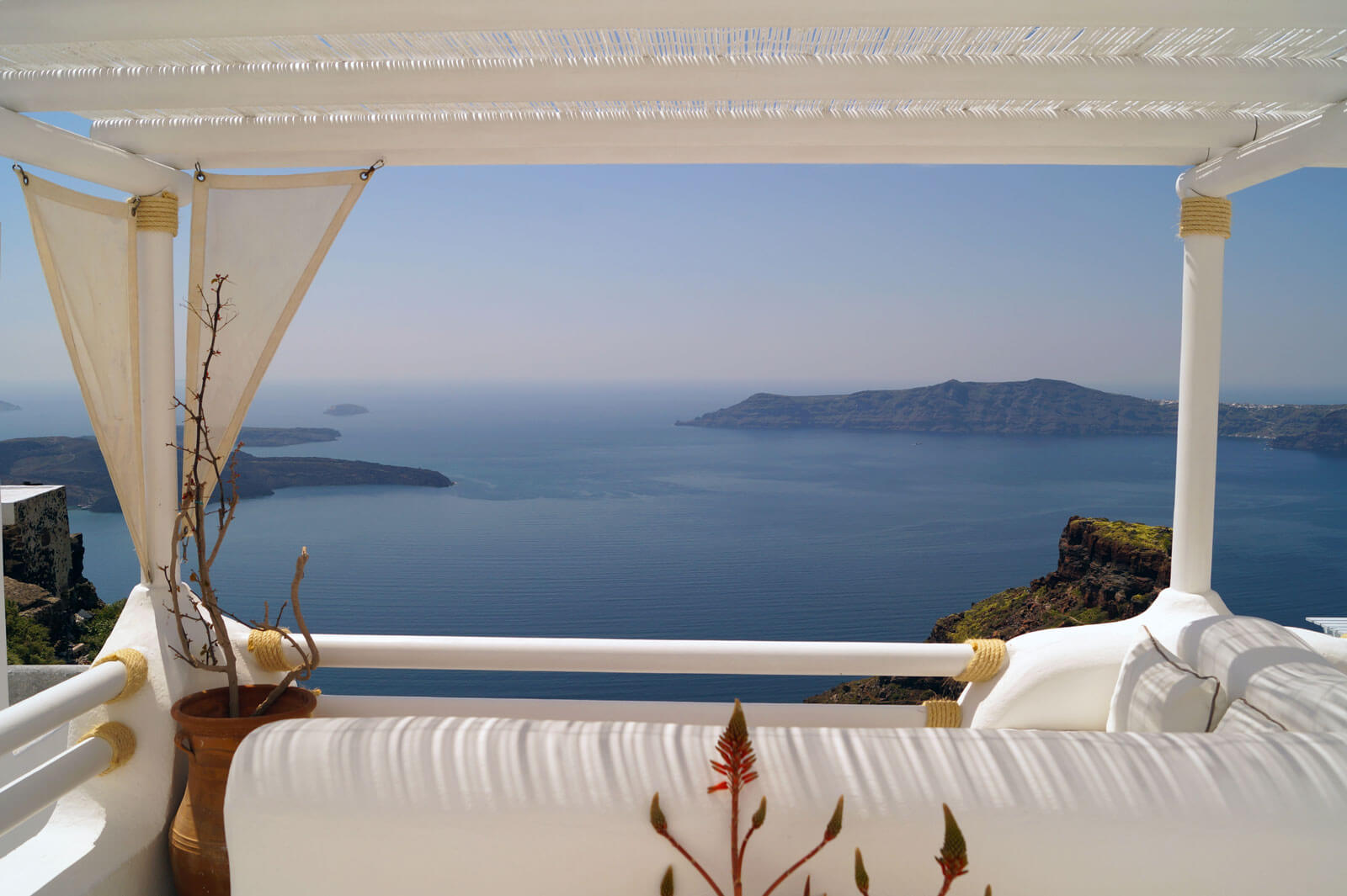A balcony with panoramic views of the island