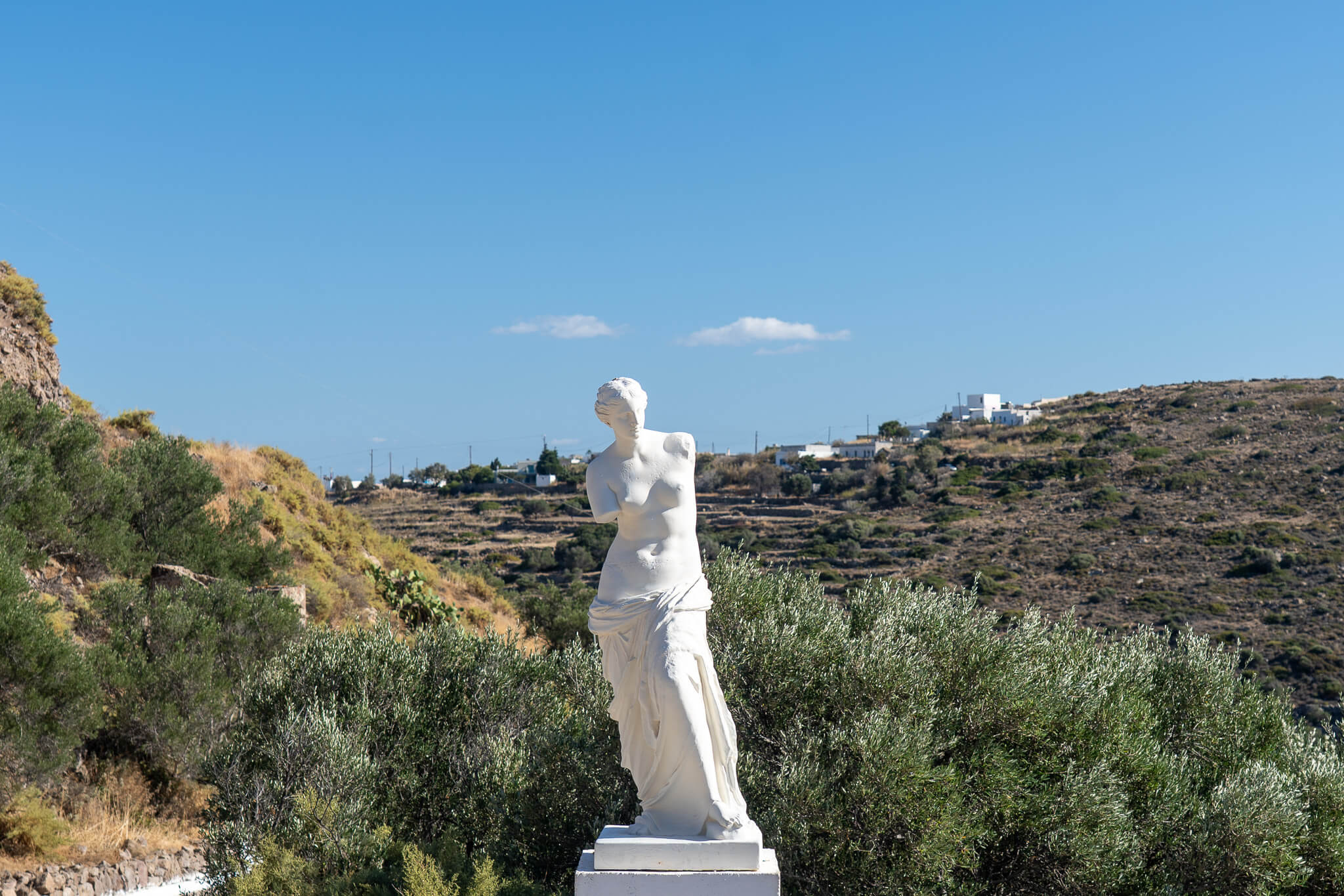 Replica statue of the Aphrodite of Milos